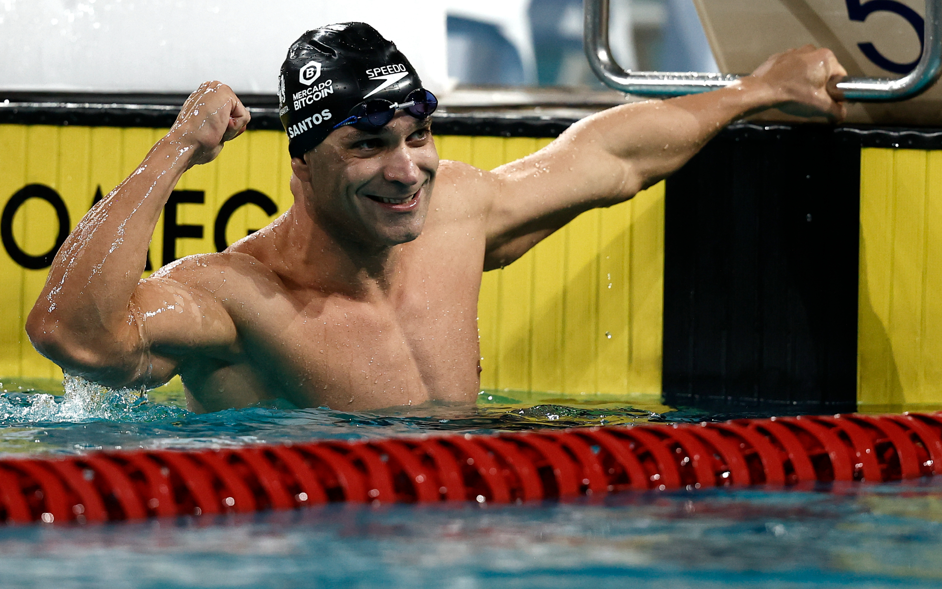 Бразилец Сантос стал самым возрастным призером ЧМ по плаванию