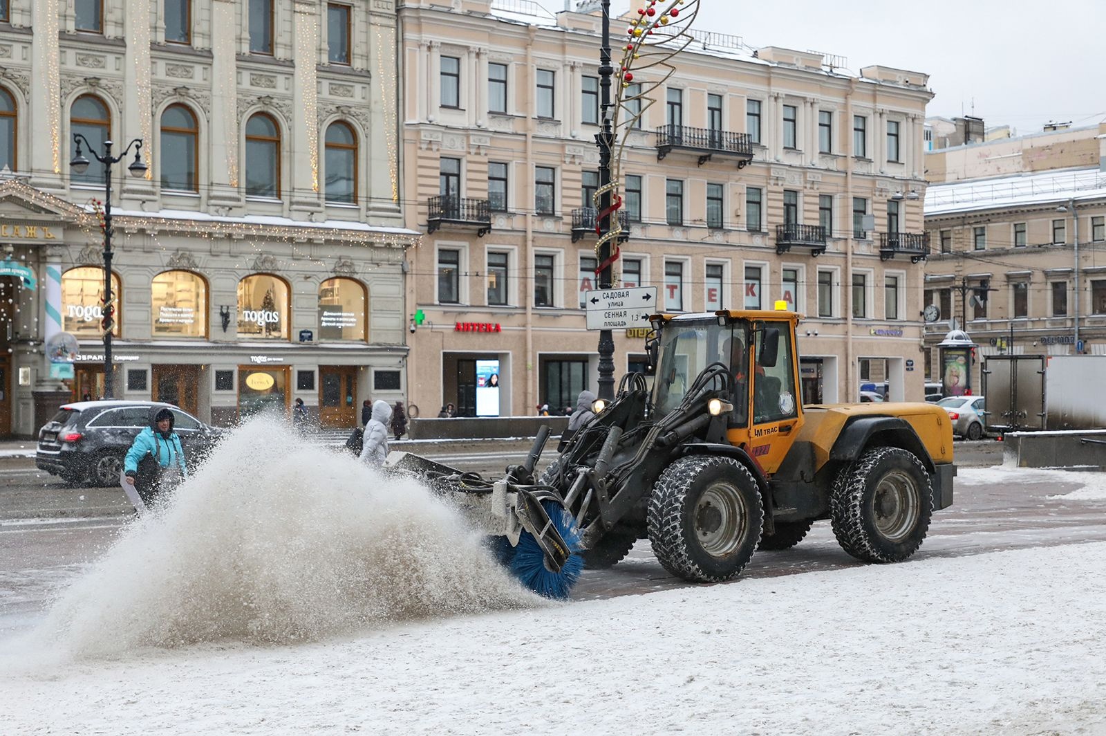 По делу об уборке снега задержан петербургский депутат — РБК