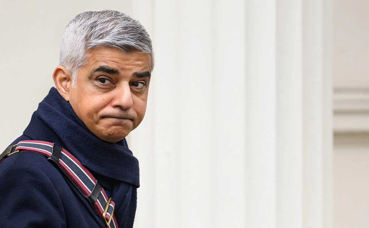 Leon Neal / Getty Images