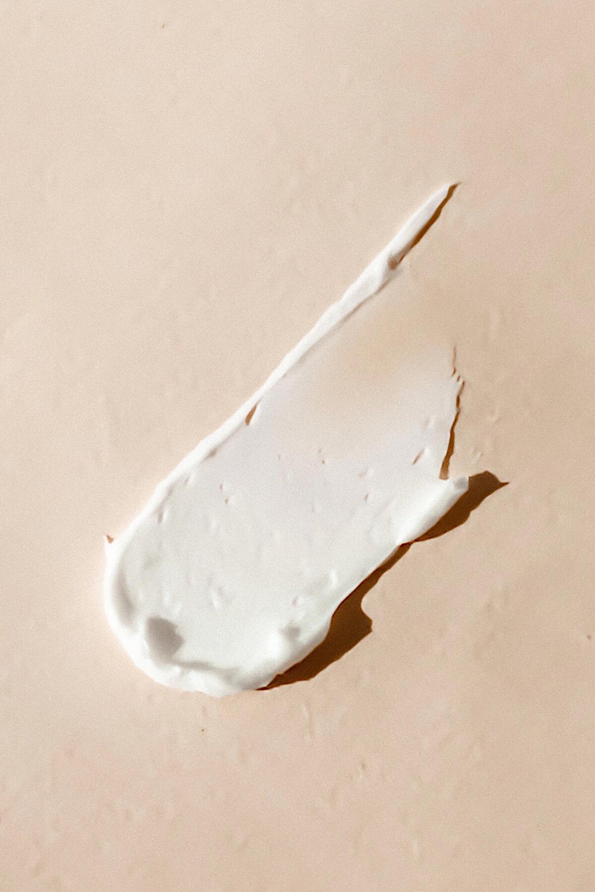 Мазь из арники эффективно уменьшает синяки