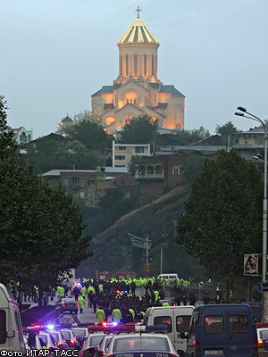 У здания парламента Грузии проходит митинг объединенной оппозиции
