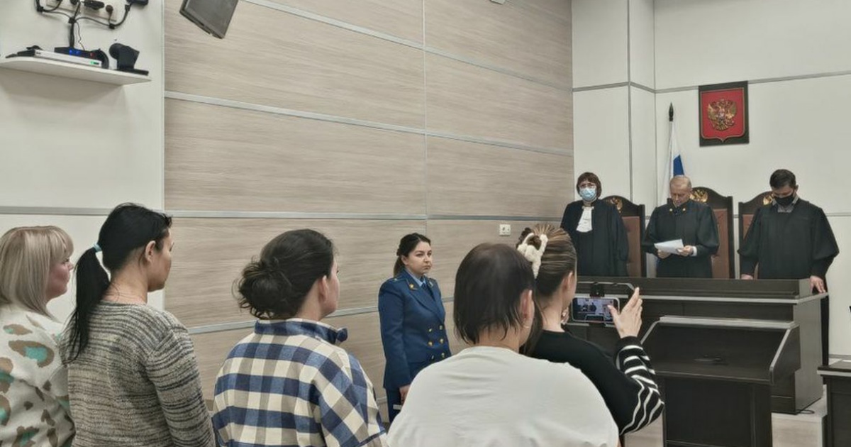 Суд в Уфе смягчил приговор сбившему насмерть четырех девушек водителю — РБК