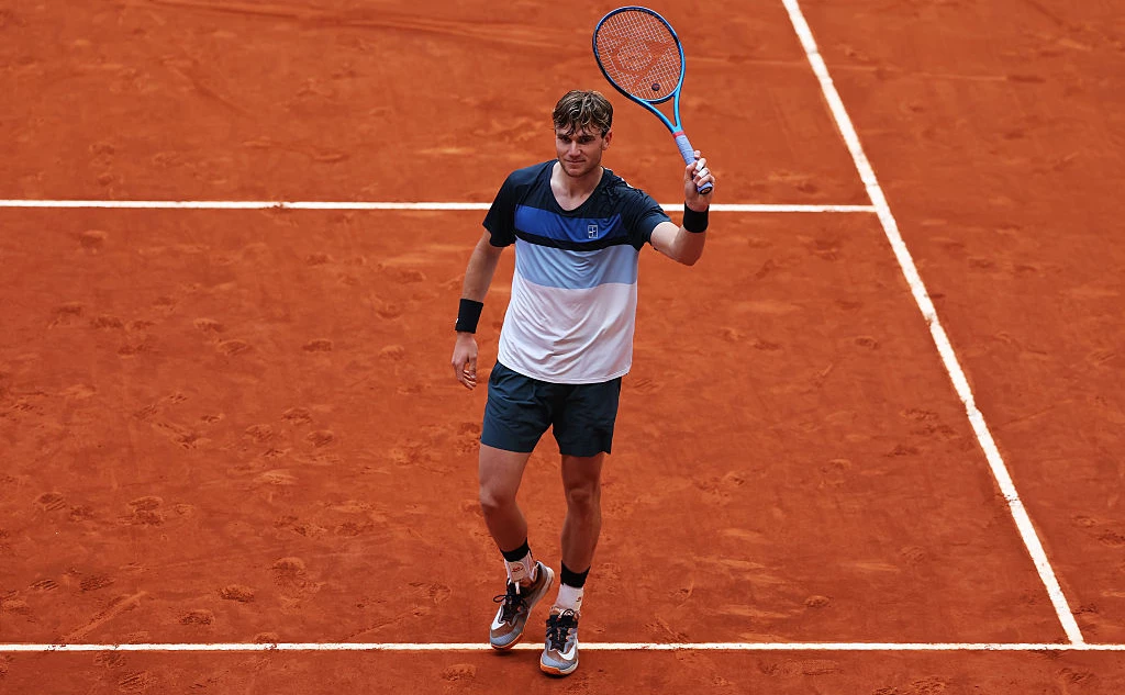 Julian Finney / Getty Images