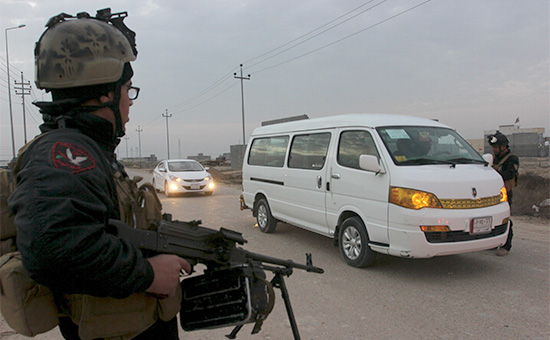 Силы безопасности Ирака на&nbsp;КПП в&nbsp;городе Басра