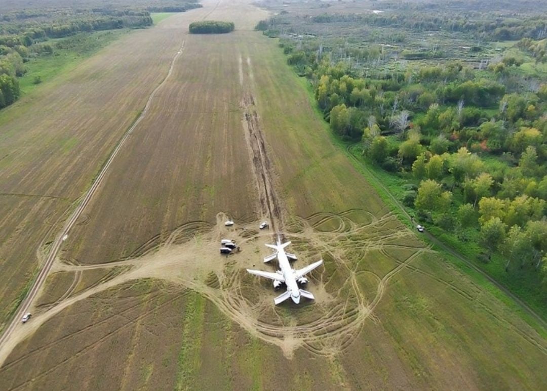 Фото: URALAIRLINES_OFFICIAL