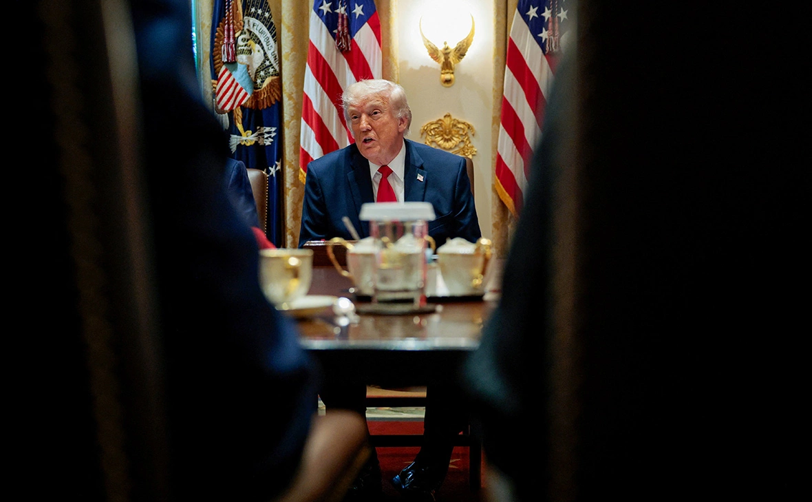 Evan Vucci / Reuters