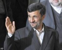 М.Ахмадинежад назвал Б.Обаму новичком в политике