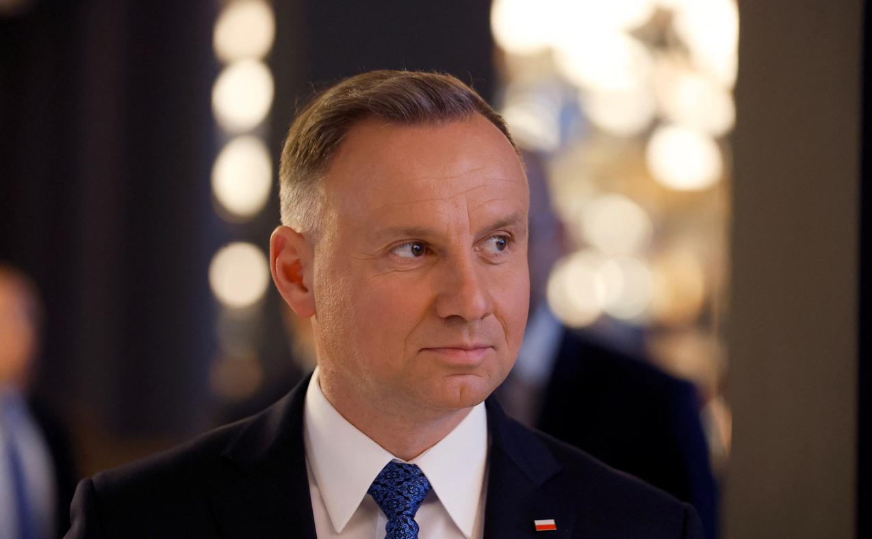 Президент Польши пожелал Украине «света в тоннеле» на саммите НАТО"/>













