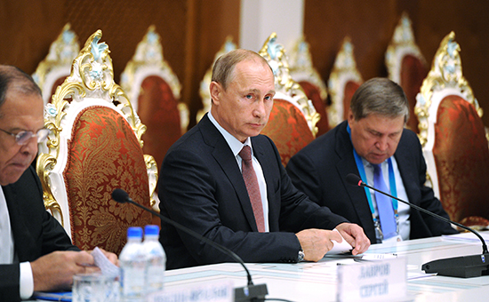 Президент РФ Владимир Путин в резиденции правительства Таджикистана