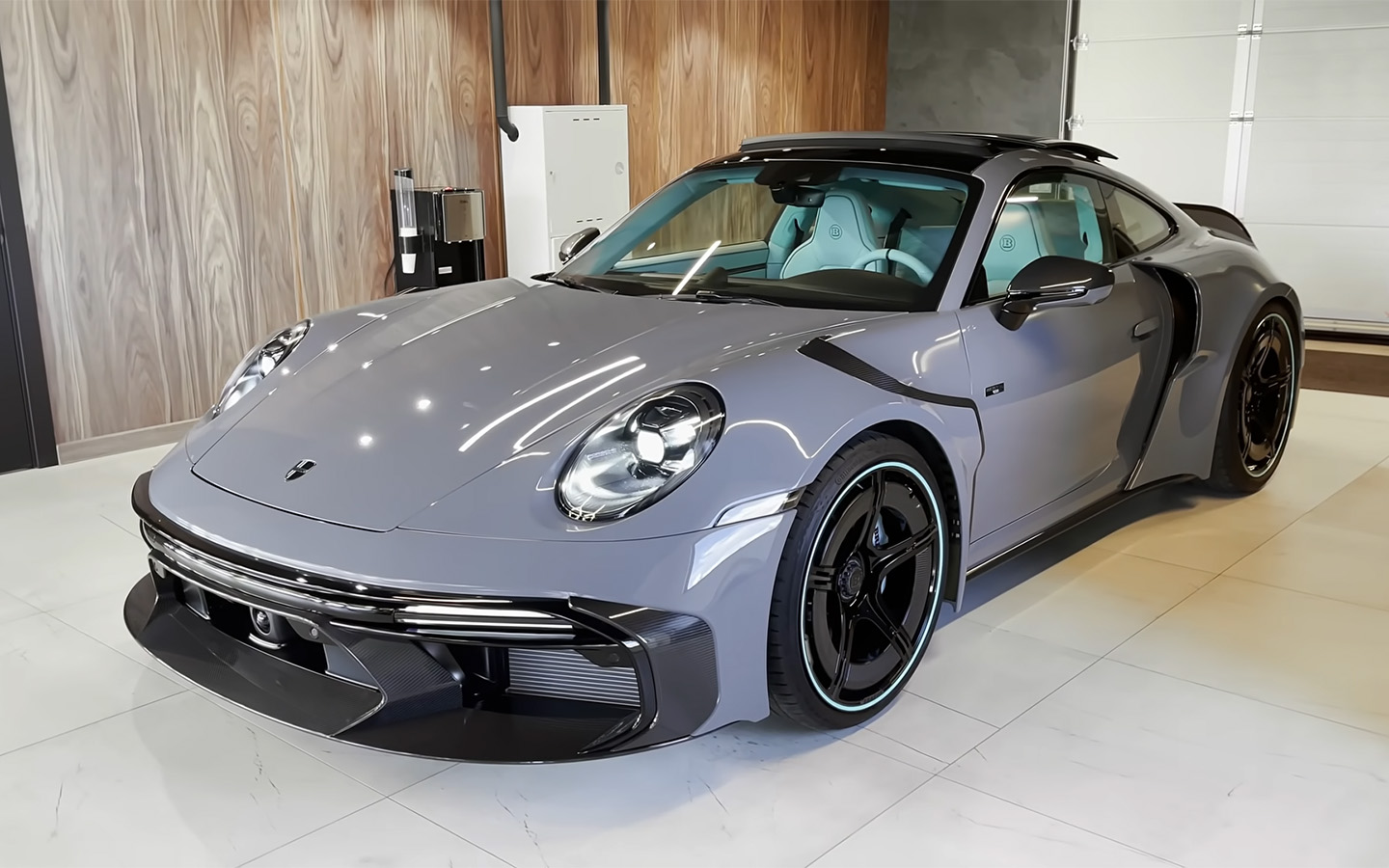 Porsche 911 Carrera Brabus 900 Rocket R