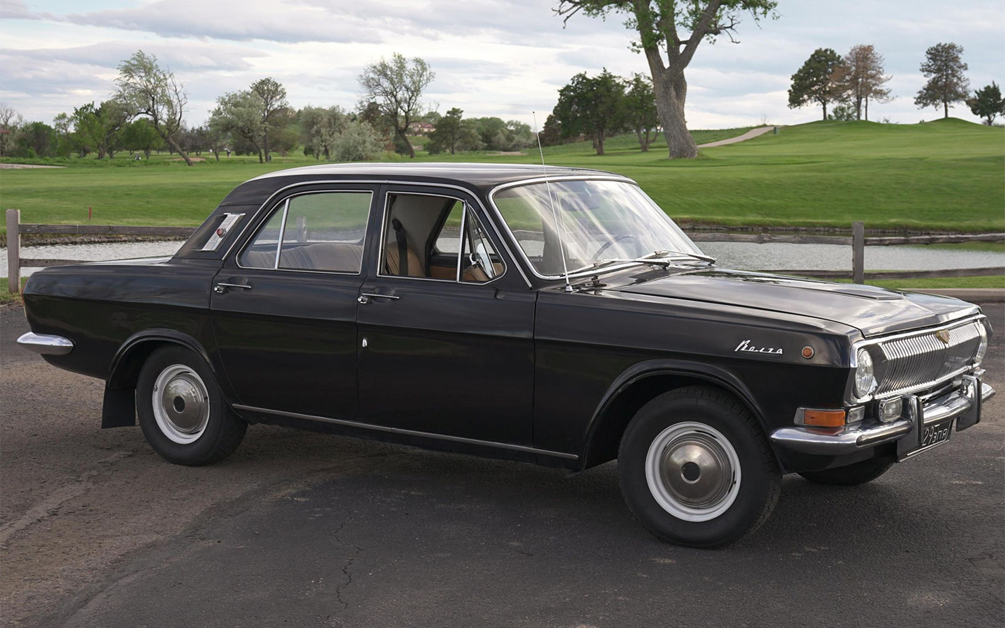 Фото: Cars and Bids LLC