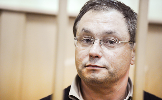 Глеб Фетисов во время рассмотрения ходатайства следствия о мере пресечения в Басманном суде 28 февраля 2014 года