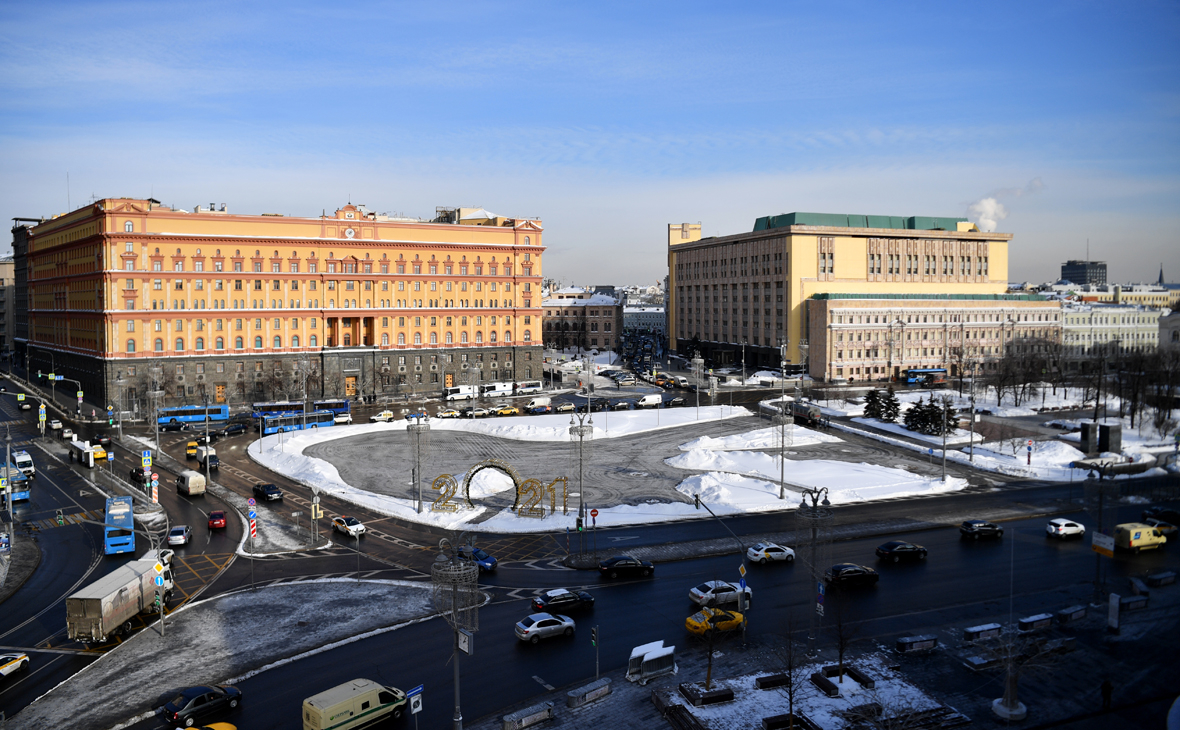 Вид на Лубянскую площадь в Москве
