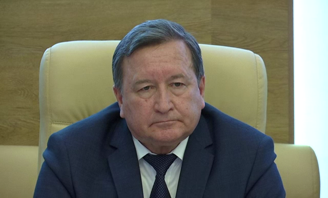 Министр территориальной безопасности Батмазов находится в госпитале