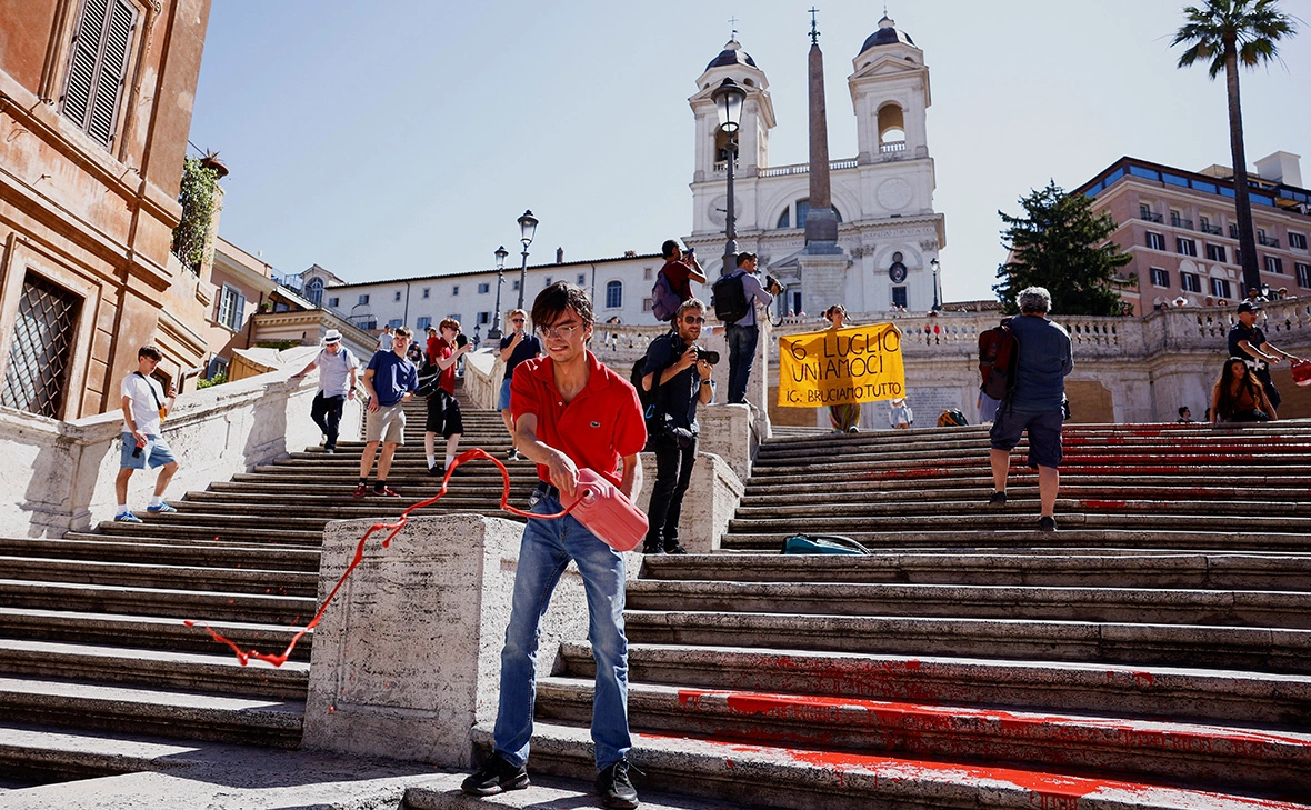 Guglielmo Mangiapane / Reuters