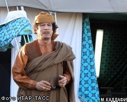 М.Каддафи покинул Триполи ради новой войны