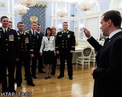 Д.Медведев намерен обеспечить военным крепкий тыл