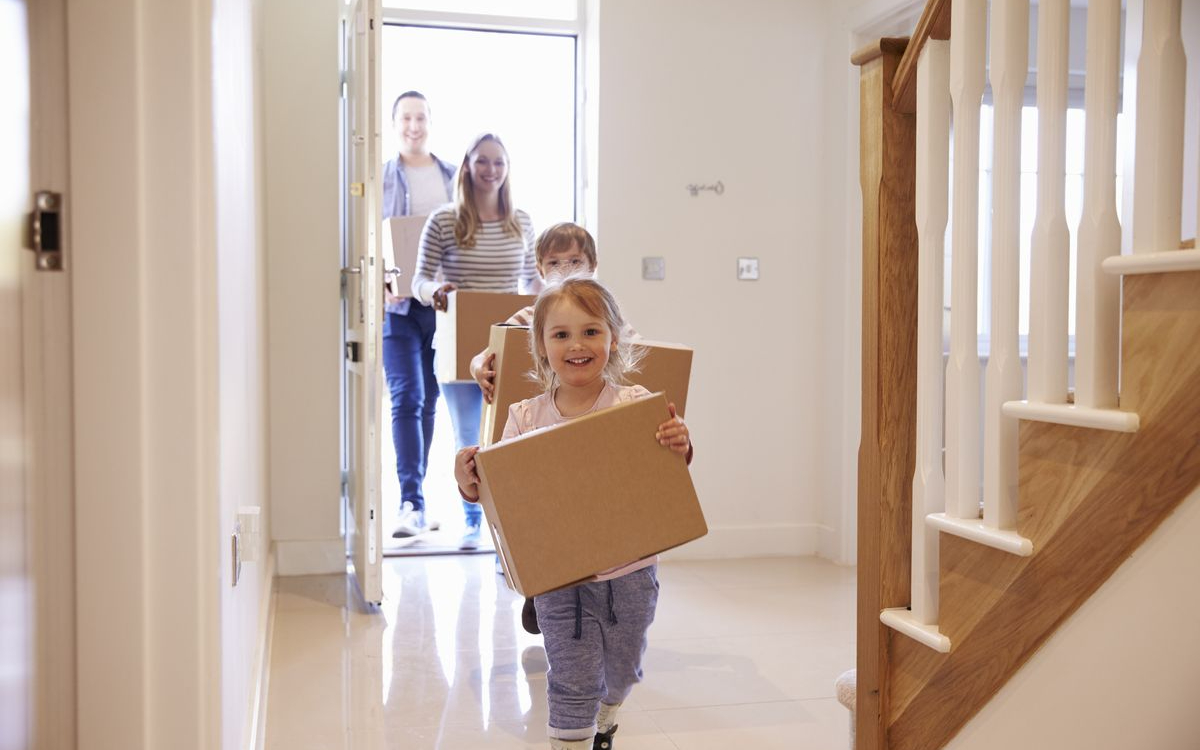 Как продать квартиру с долей ребенка и купить новую?