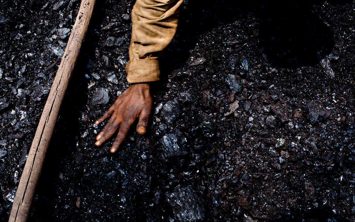 Reuters узнал об оплате Индией угля из России юанями и дирхамами