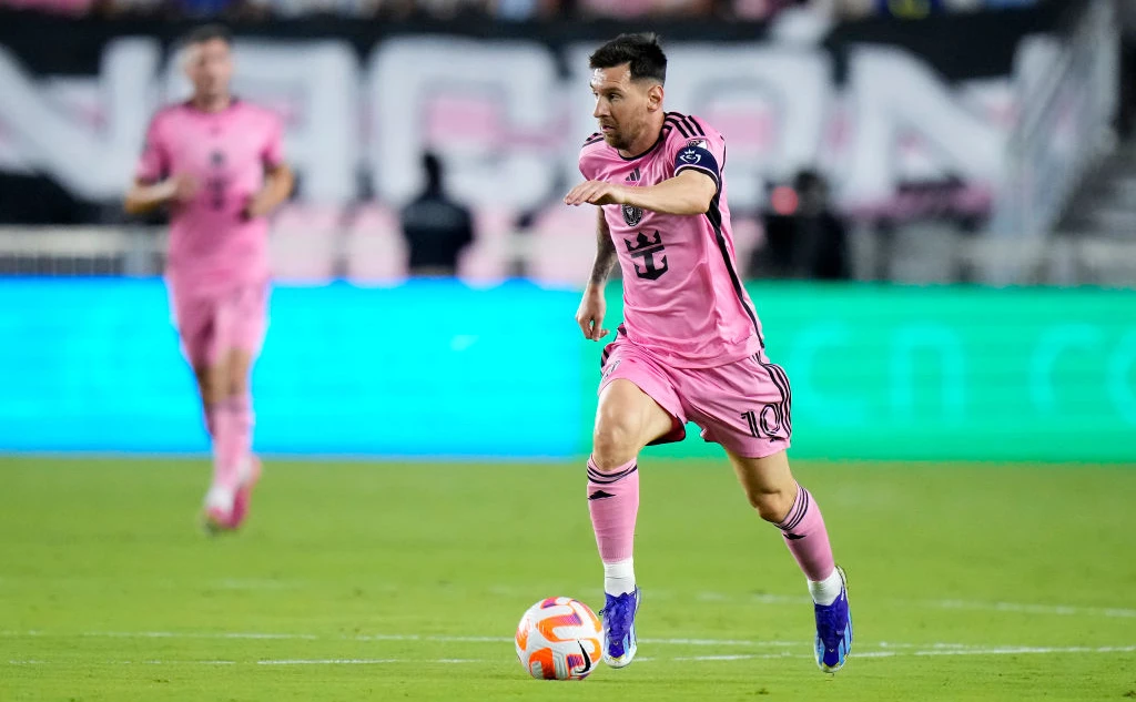 Rich Storry / Getty Images