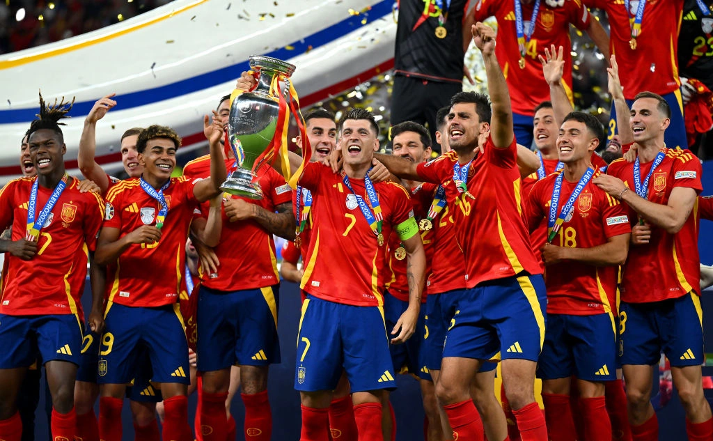 Dan Mullan / Getty Images