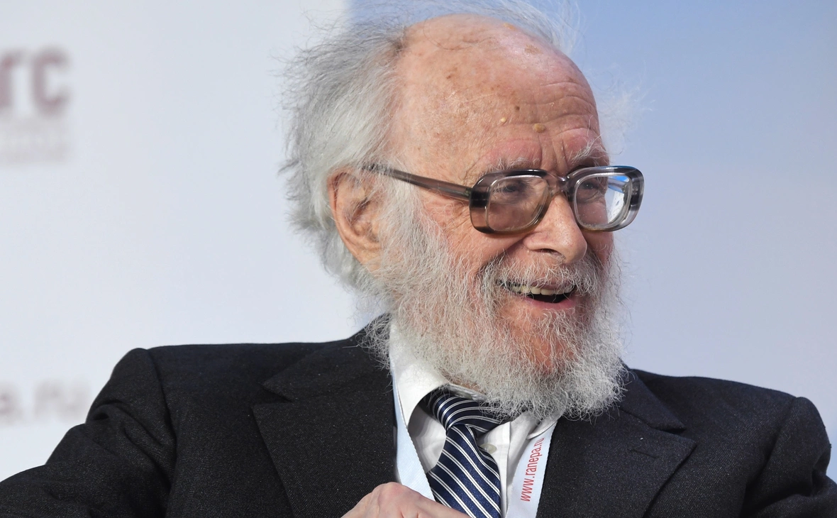 Револьд Энтов (Евгений Биятов / РИА Новости)