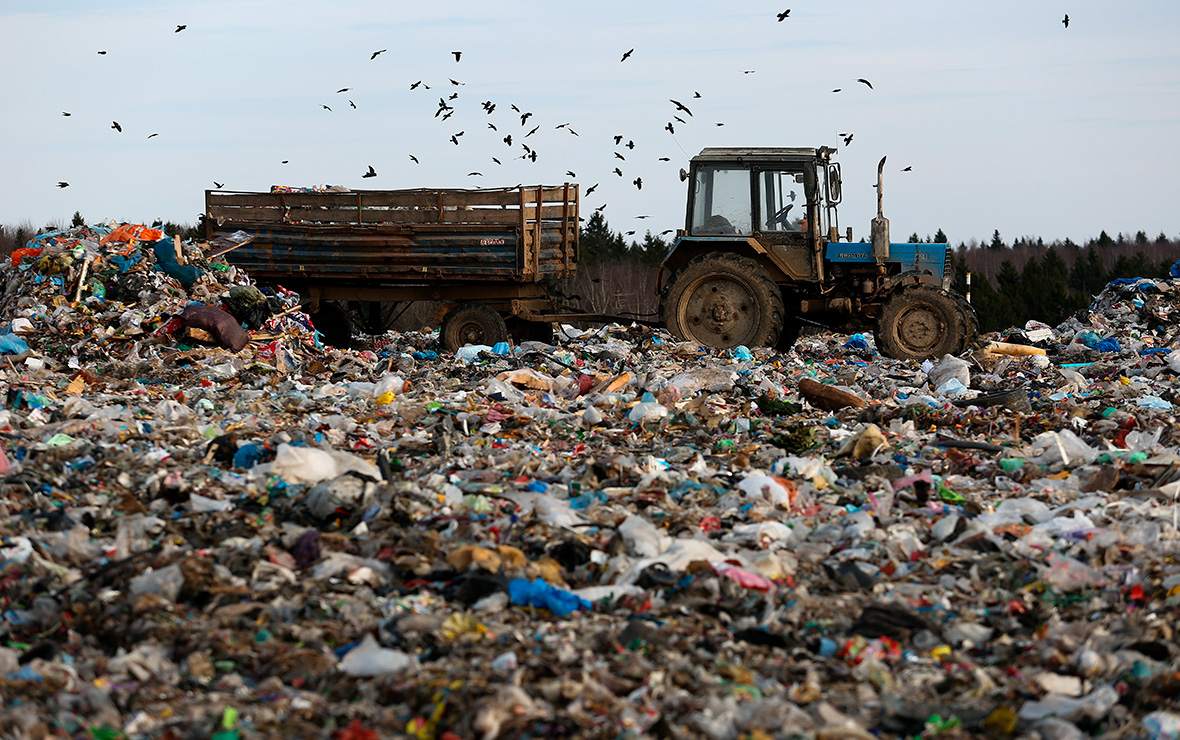 Власти выявили нарушения захоронения мусора на белореченском полигоне ТБО