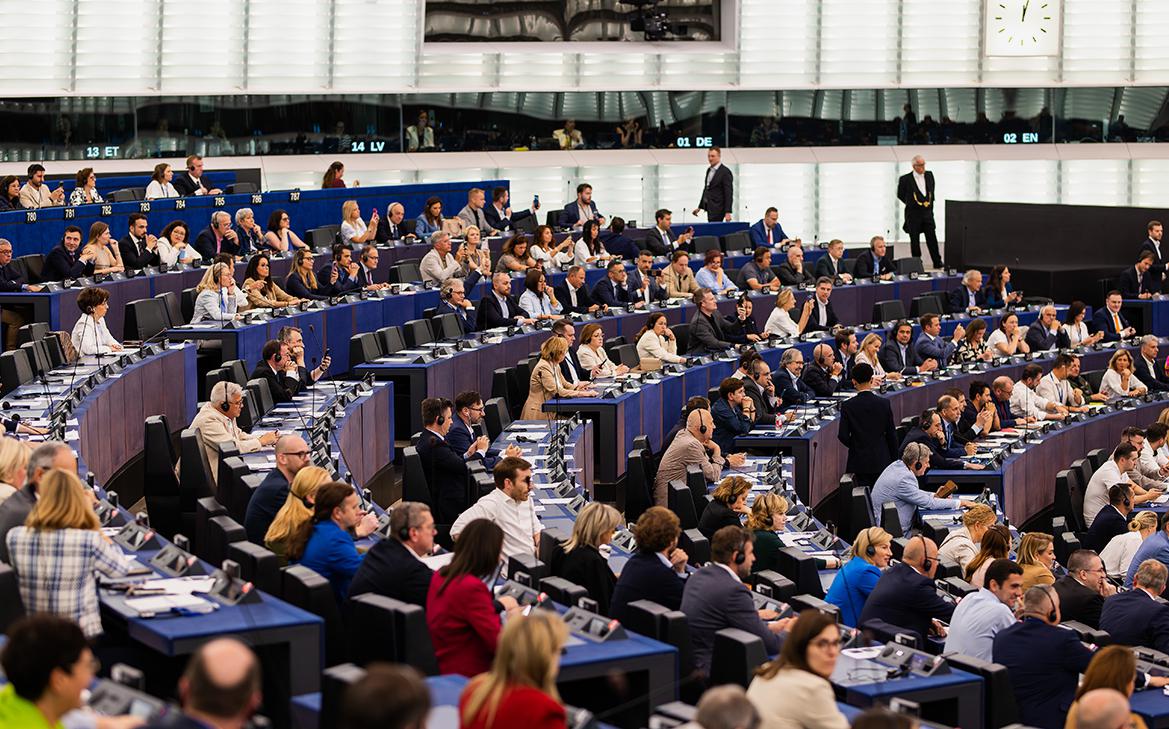 ЕС ввел санкции против разработанной ПСБ платежной системы A7