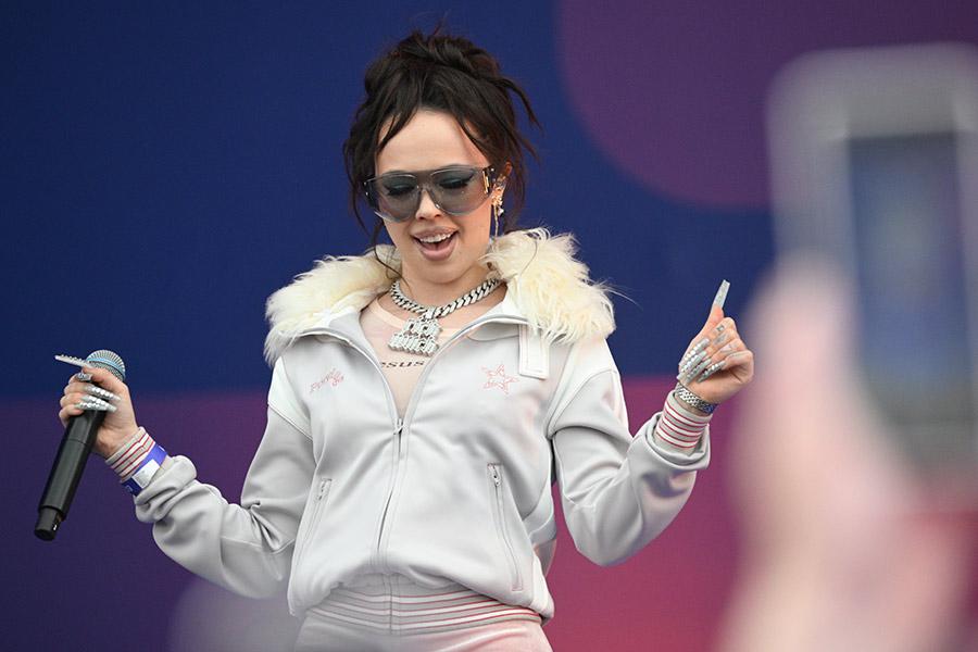 Instasamka во время выступления в 2025 году