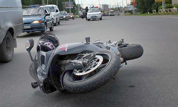 В ходе дорожного конфликта в Москве избили байкера