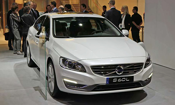 Удлиненную Volvo S60 китайской сборки будут поставлять в США
