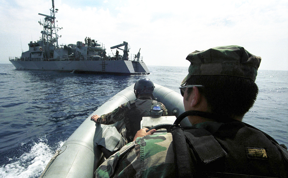 Береговой патрульный корабль ВМС США Thunderbolt