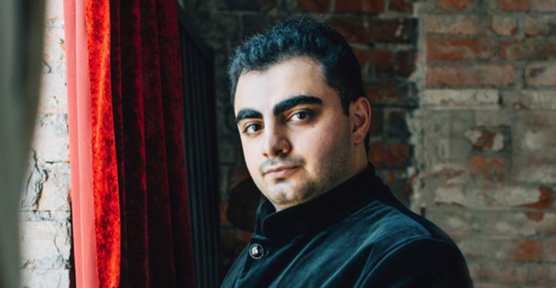 Главный дирижёр пермской оперы передумал увольняться из театра