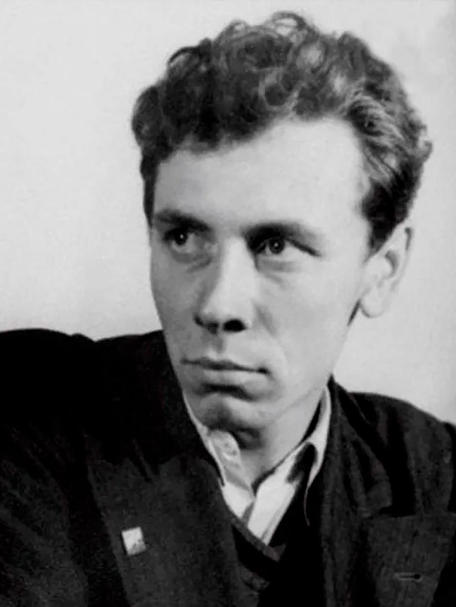 Анатолий Папанов в молодости