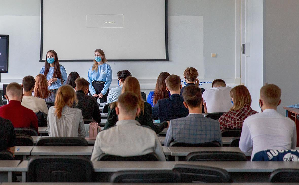 Минобороны России решило не мобилизовывать студентов частных вузов