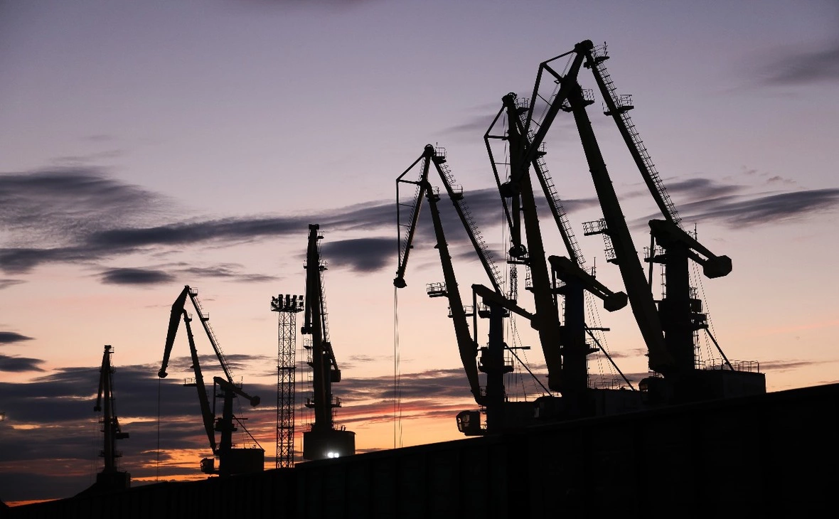 Мурманский морской торговый порт / vk.com