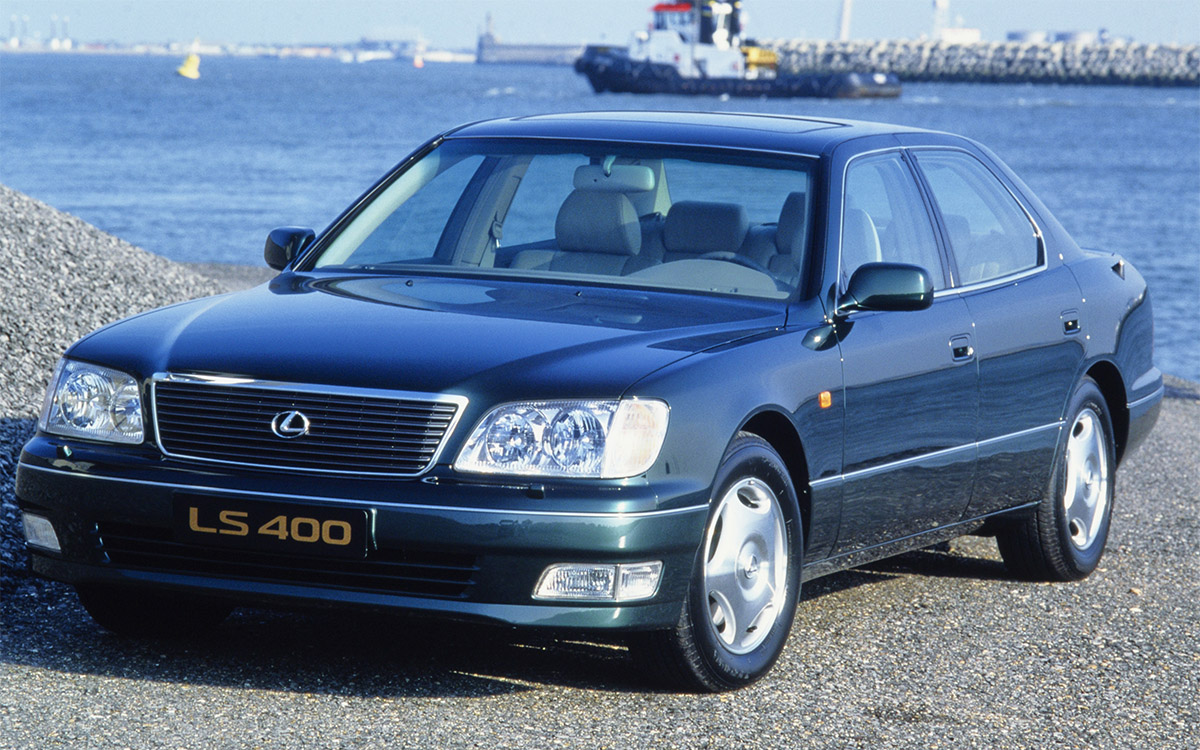Lexus LS 400
