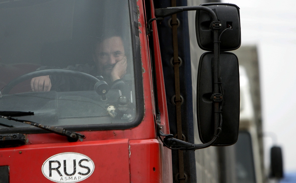 Ints Kalnins / Reuters