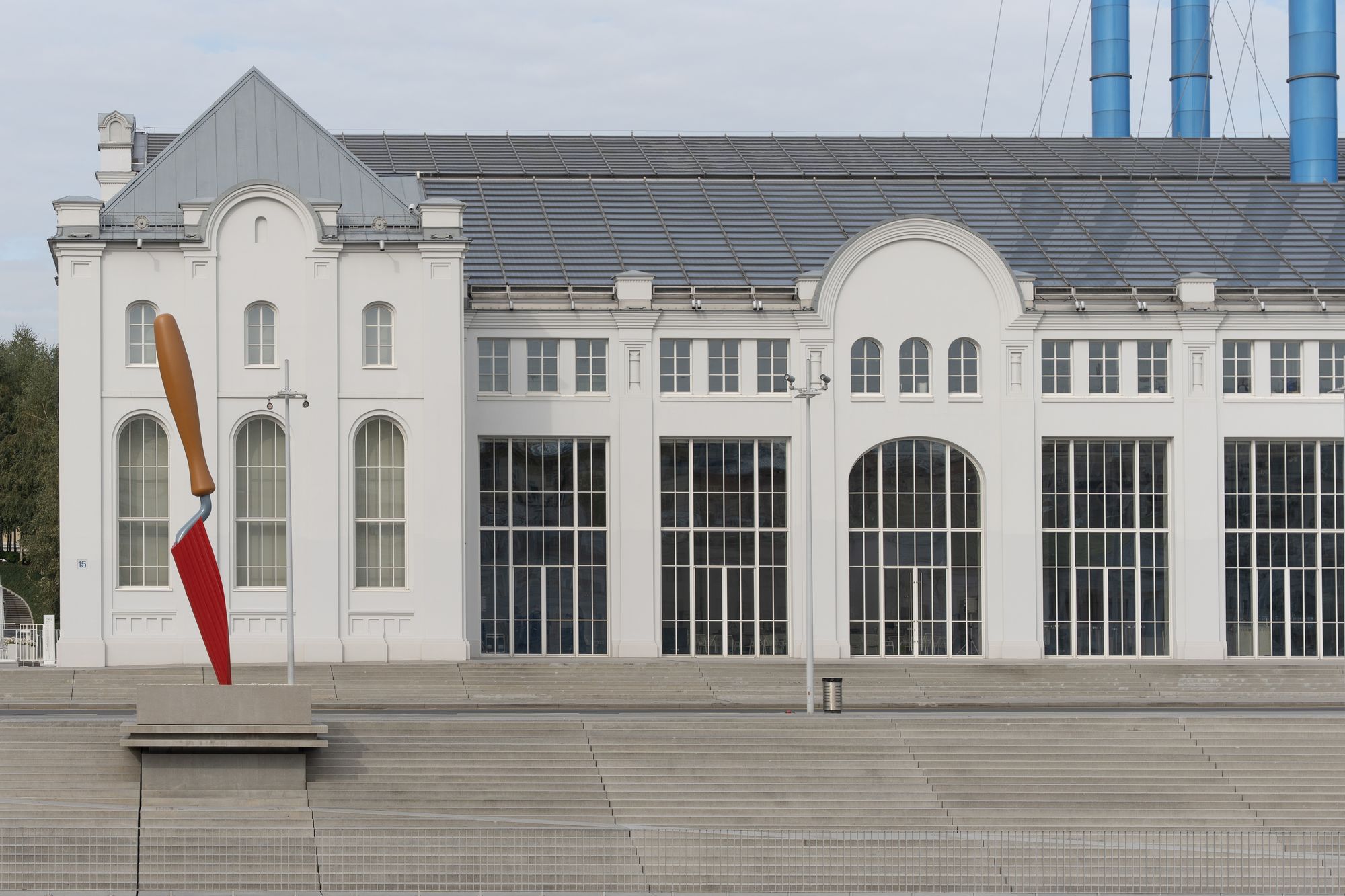 Клас Олденбург и Косье ван Брюгген, «Садовая лопатка»