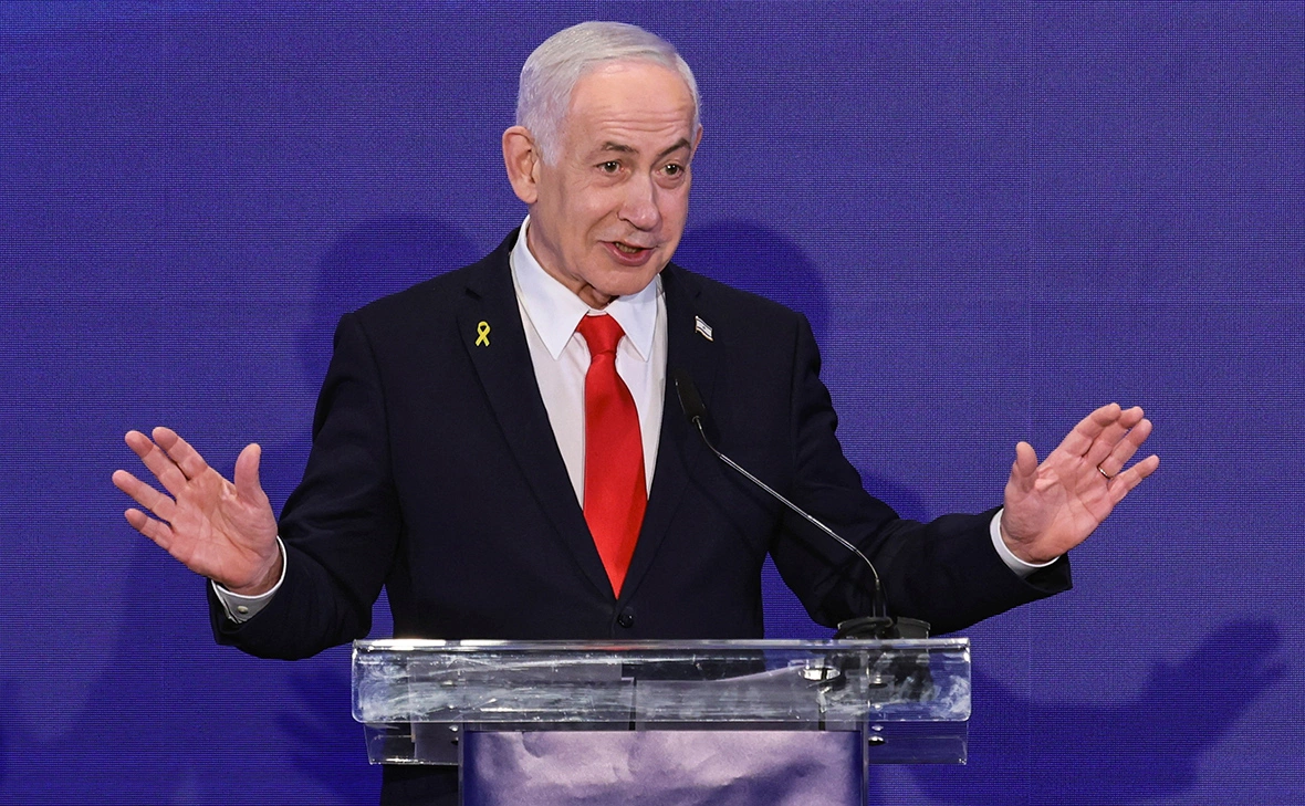 Abir Sultan / Reuters