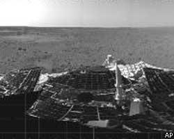 Космический зонд Spirit передал первые снимки с Марса 
