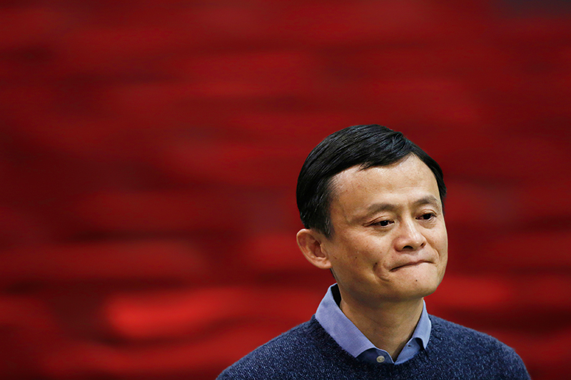 Китайский бизнесмен, основатель торговой интернет-площадки Alibaba Джек Ма  (cостояние &mdash; $41,6 млрд)&nbsp;в январе 2015 года потерял $1,4 млрд за сутки после публикации отчетности своей компании. Инвесторы оказались разочарованы низкими продажами Alibaba, и акции рухнули на 9%.
