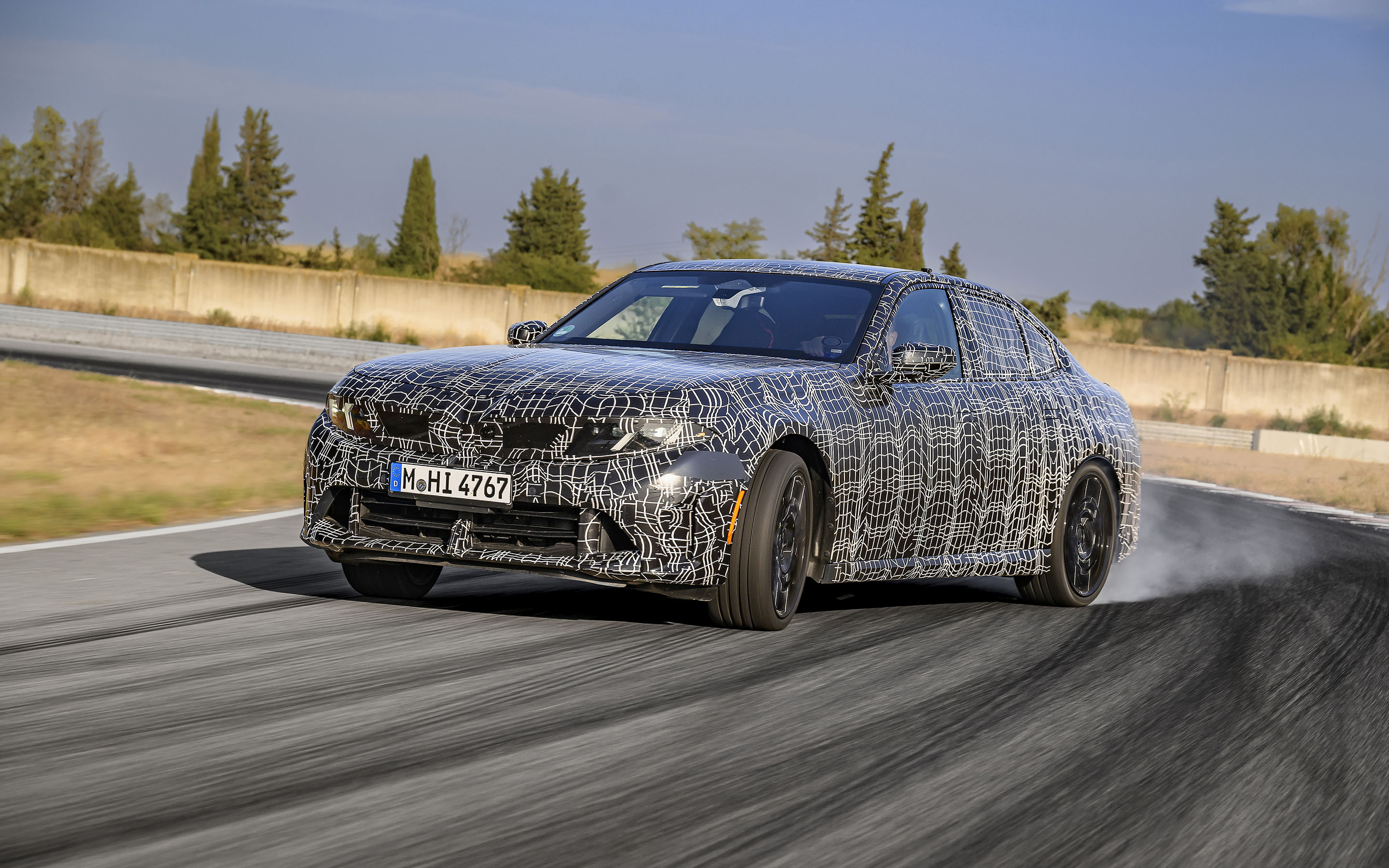Фото:  BMW