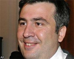 М.Саакашвили лично снес КПП на границе Аджарии