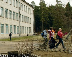 Семиклассник осужден на 4 года за изнасилование малолетнего