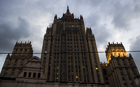Вид на здание Министерства иностранных дел РФ (МИД) на Смоленской площади


