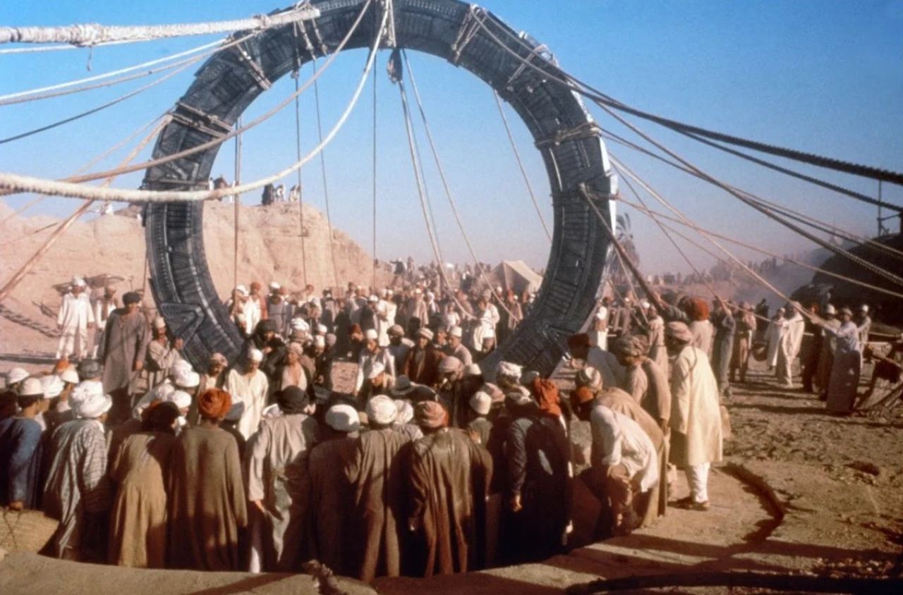 Кадры из сериала &laquo;Звездные врата&raquo;