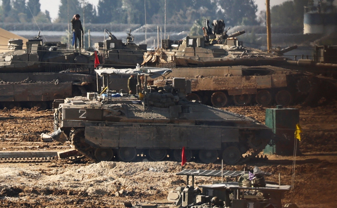 Kai Pfaffenbach / Reuters