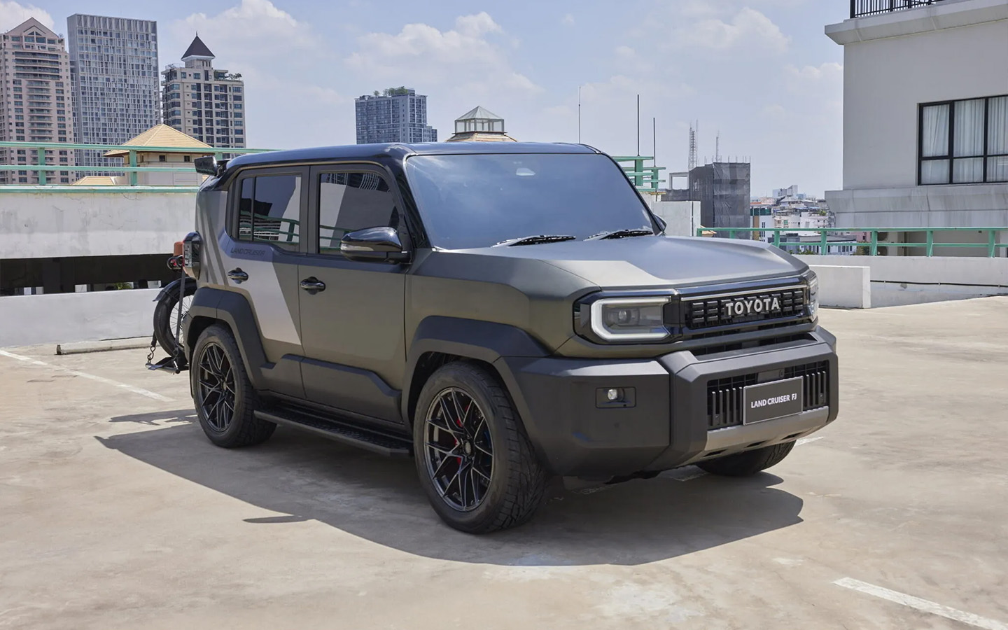 Toyota Land Cruiser FJ Street Cruiser concept