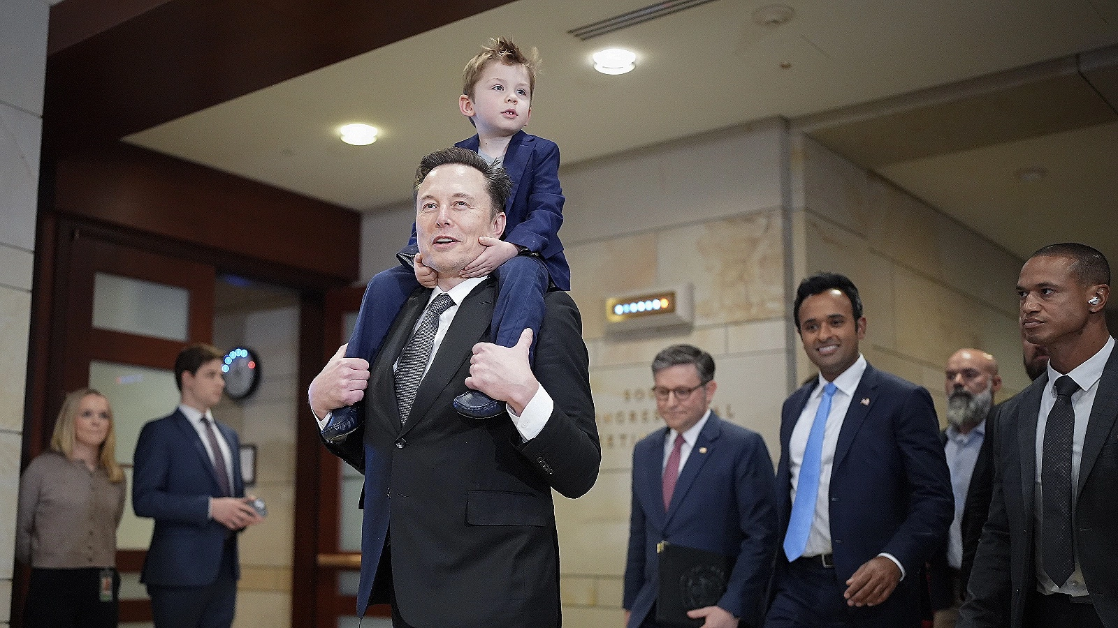 Илон Маск с сыном